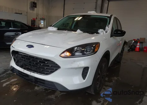 2022 Ford Escape Se z USA, uszkodzony, nr VIN 1FMCU9G61NUB61758